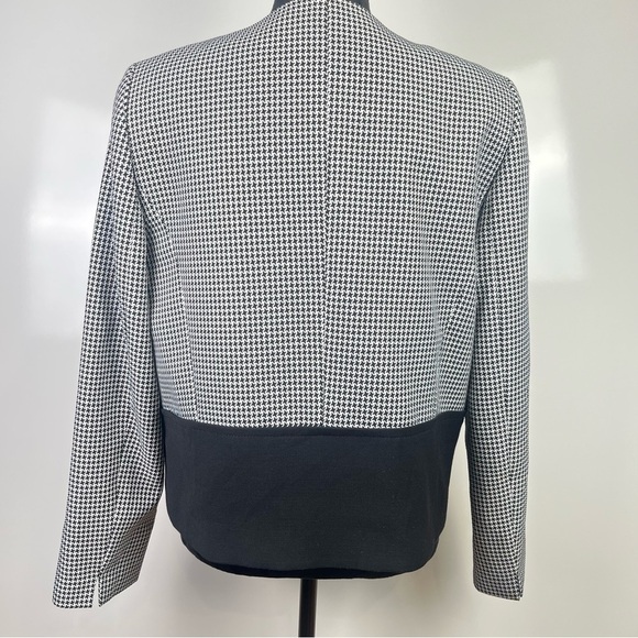 Tahari Arthur Levine Elegant Black and White Women's Jacket Blazer - Picture 2 of 6